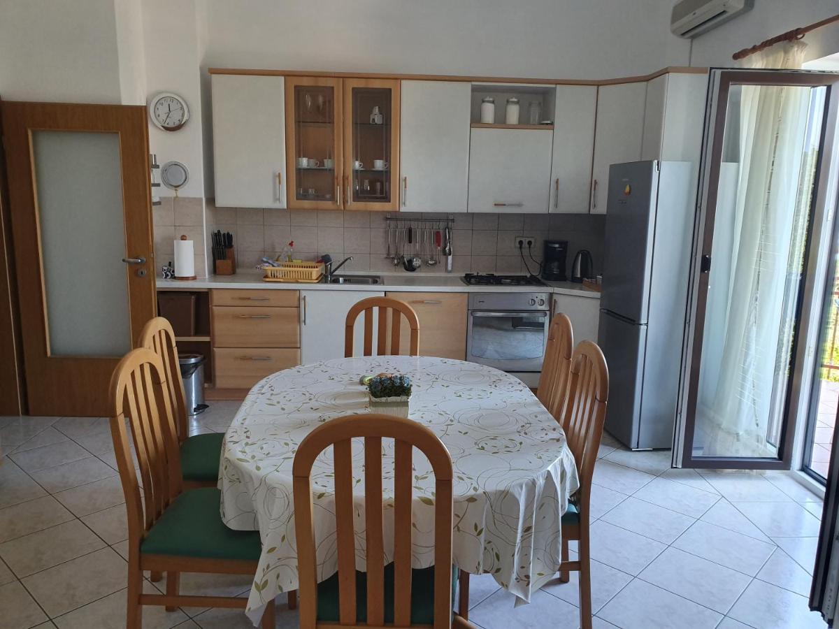 Apartment Irena Malinska Kültér fotó