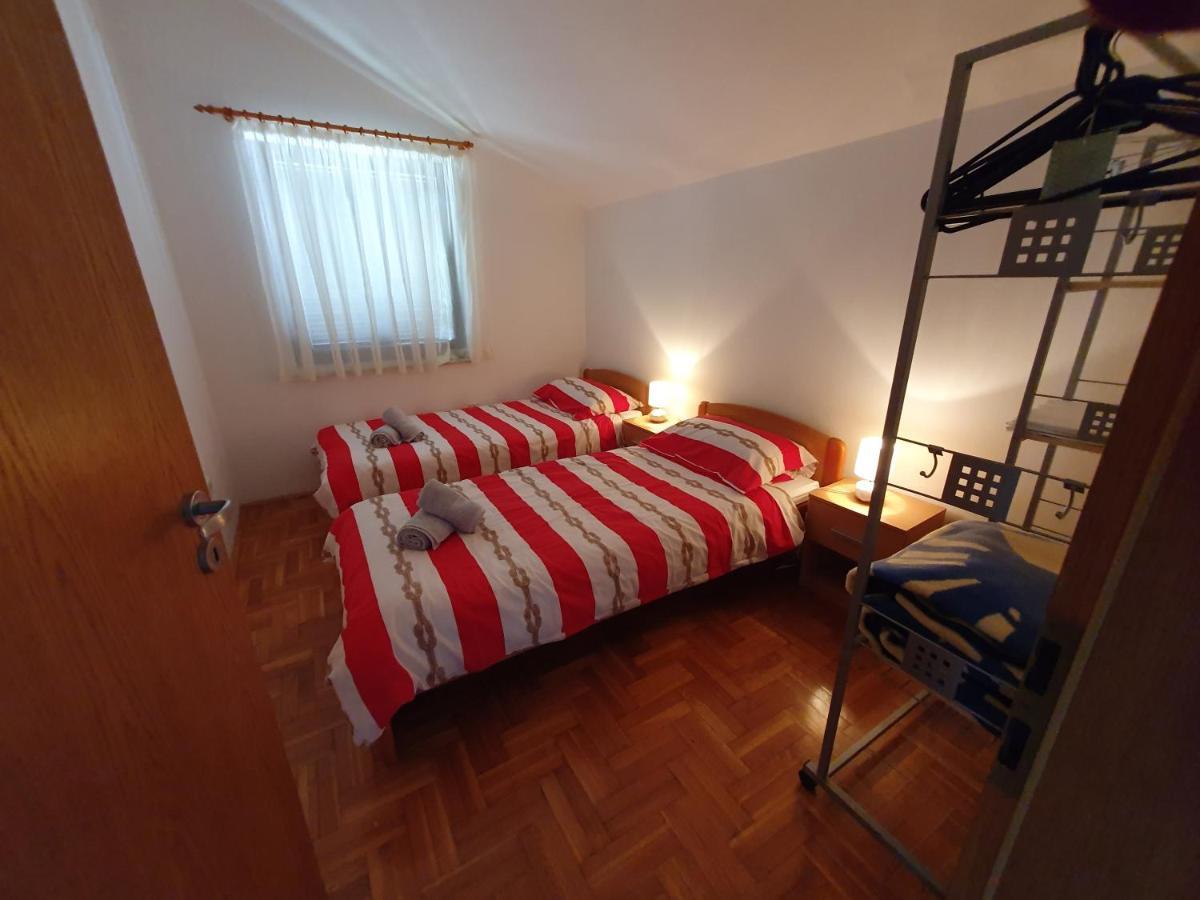 Apartment Irena Malinska Kültér fotó